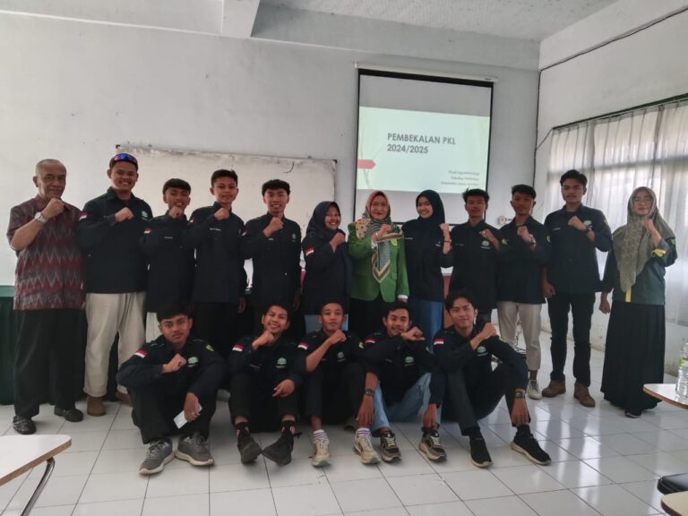 Mahasiswa Agroteknologi FP UIJ Terjun Langsung ke Industri Pertanian Melalui Program PKL