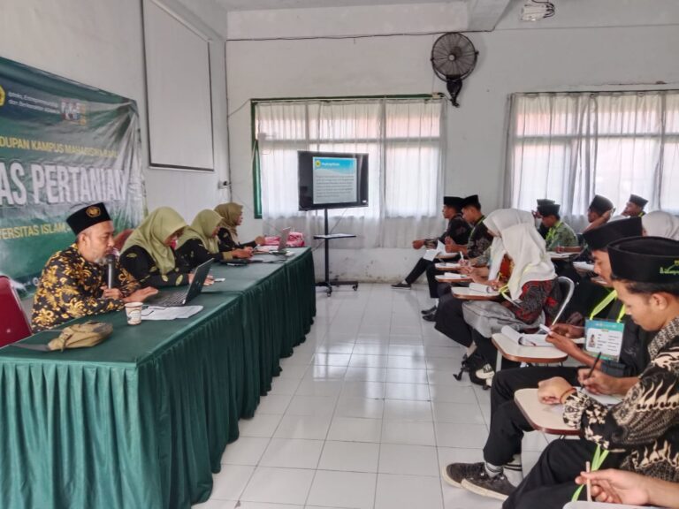 Fakultas Pertanian Sambut Mahasiswa Baru dengan Pengenalan Kehidupan Kampus